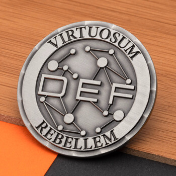 Diestruck - Challenge Coins